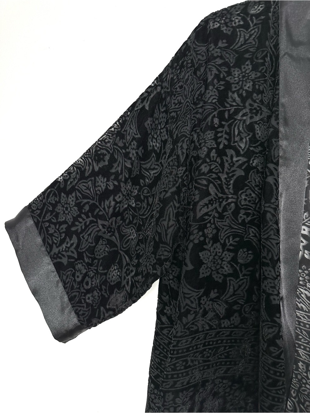 Whimsigoth Black Velvet Burnout Robe Kimono Witchy Vampirecore Fairy Grunge - Picture 7 of 13